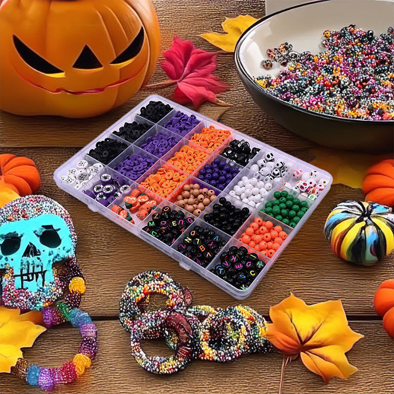 Art Craft For Adults - 大人向けハロウィーンジュエリー製作キット。黒、オレンジ、紫のビーズ、アルファベットビーズ、ハロウィーンチャーム付き。DIYアートや工芸に最適。