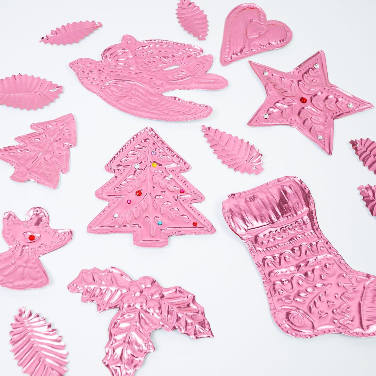 エンボス箔 8枚 アルミクラフト用品 エンボスシート 箔紙  - Art Craft Holiday のレビューと価格