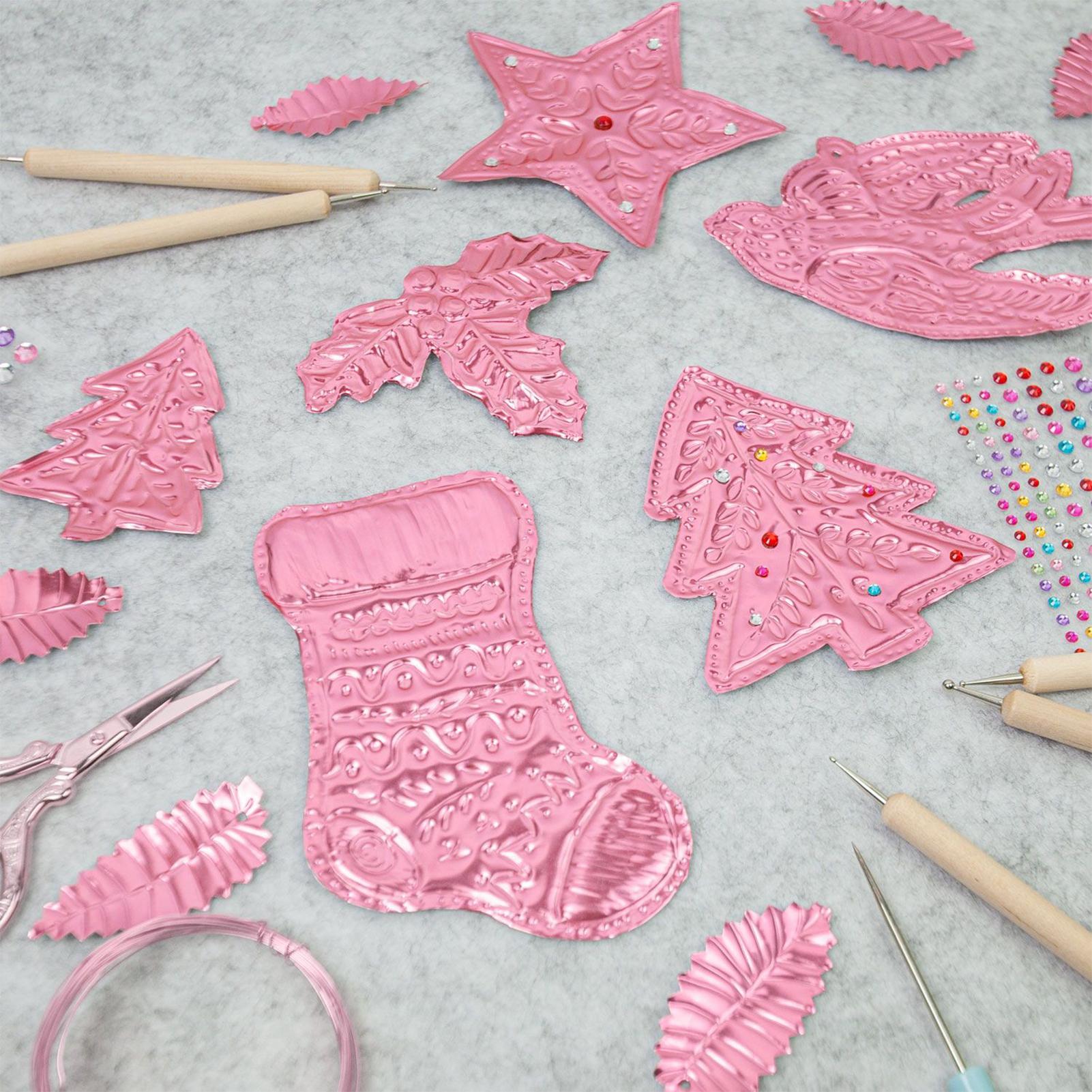 エンボス箔 8枚 アルミクラフト用品 エンボスシート 箔紙  - Art Craft Holiday のレビューと価格